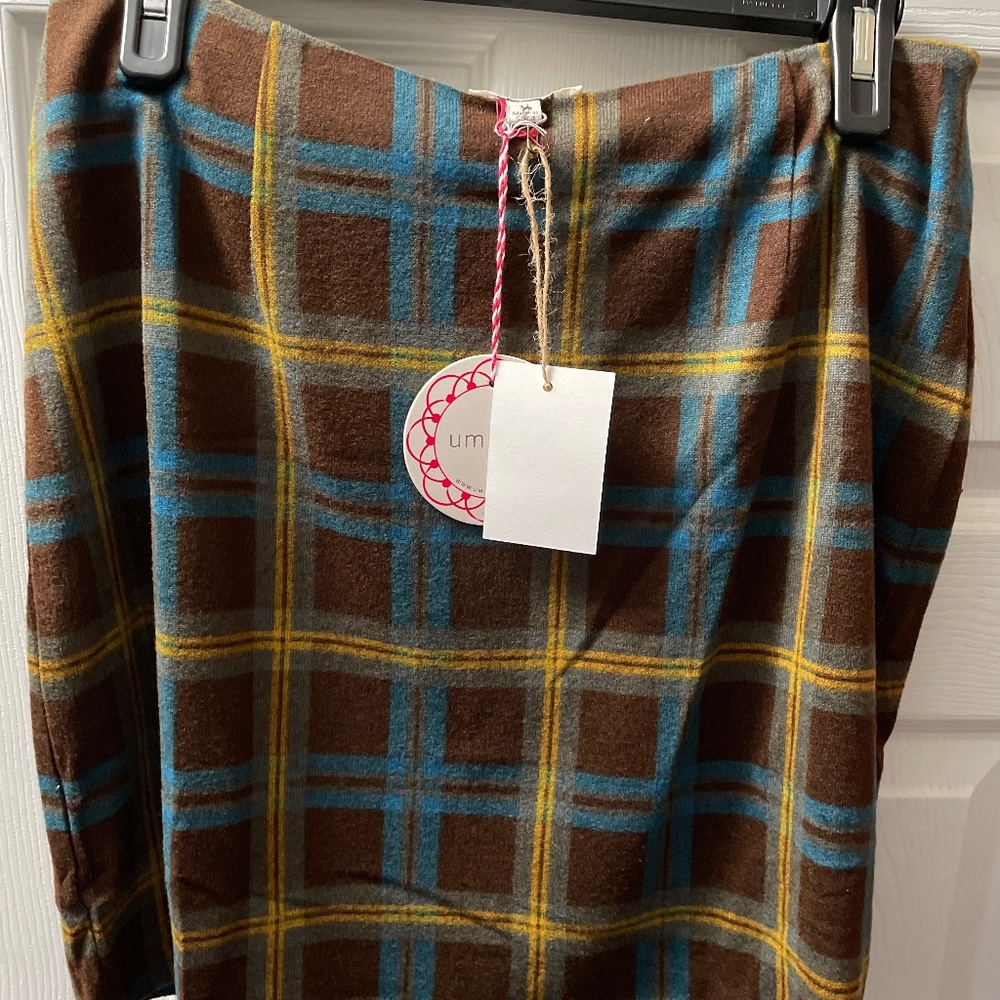 Medium Umgee skirt